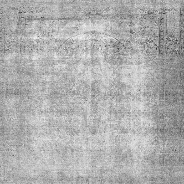 Round Machine Washable Persian Gray Traditional Rug, wshtr3235gry