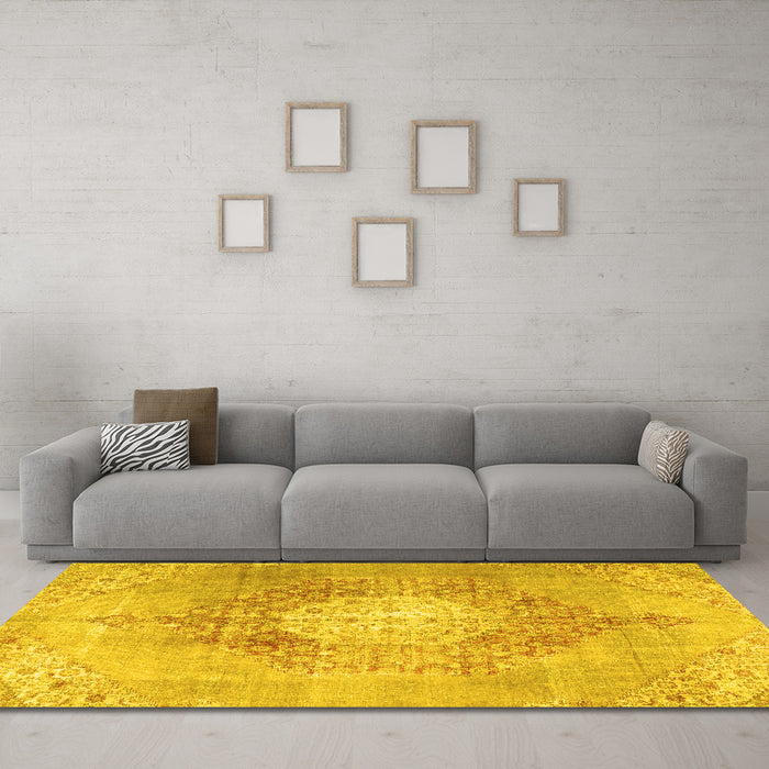 Machine Washable Persian Yellow Traditional Rug in a Living Room, wshtr3237yw