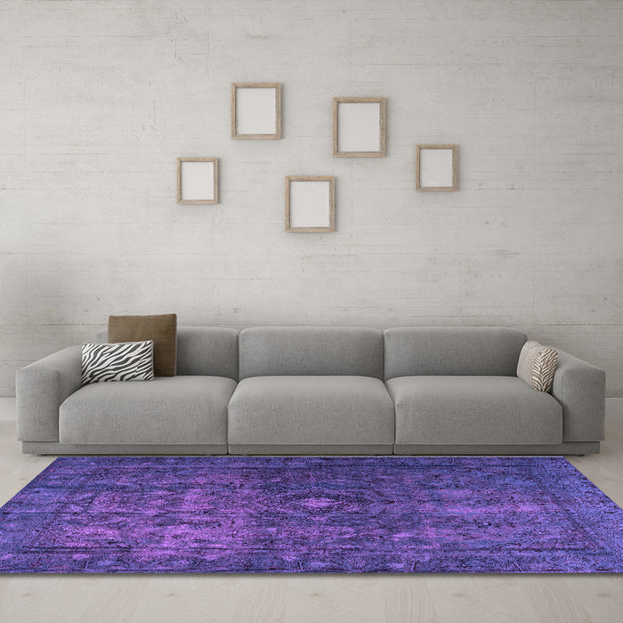 Machine Washable Persian Purple Traditional Area Rugs in a Living Room, wshtr3240pur