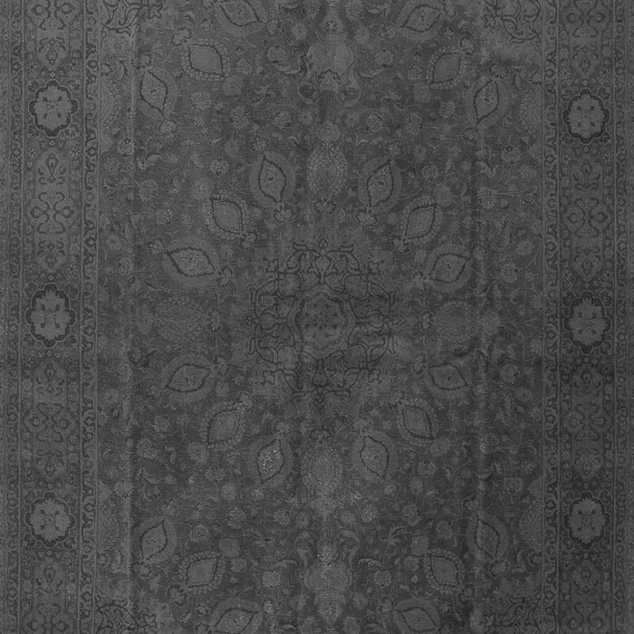 Serging Thickness of Machine Washable Persian Gray Traditional Rug, wshtr3241gry