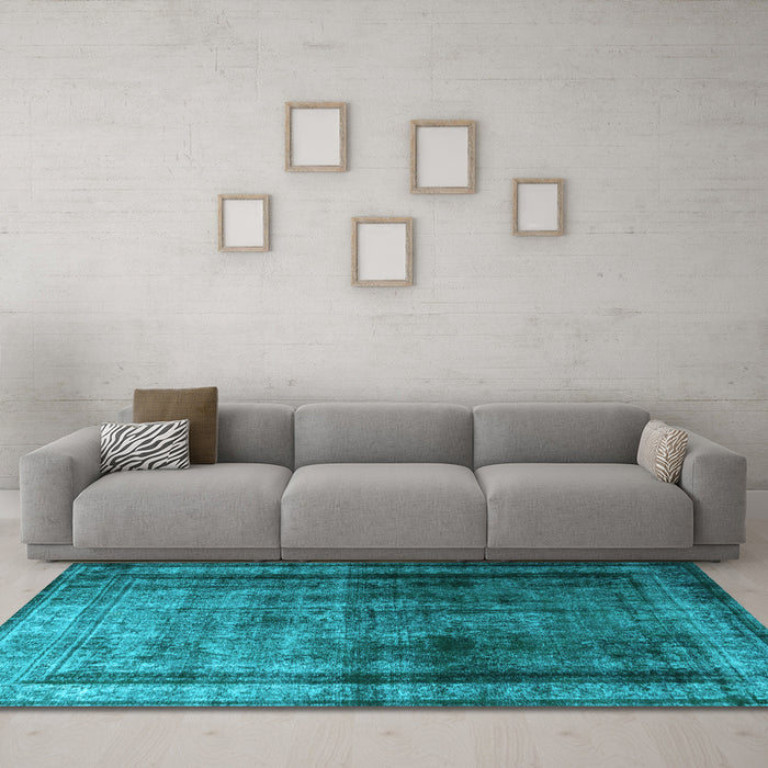 Machine Washable Persian Light Blue Traditional Rug in a Living Room, wshtr3243lblu