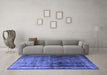 Machine Washable Persian Blue Traditional Rug in a Living Room, wshtr3243blu