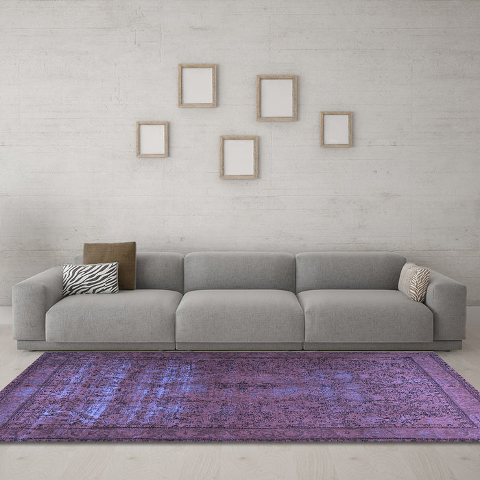 Machine Washable Persian Blue Traditional Rug in a Living Room, wshtr3244blu