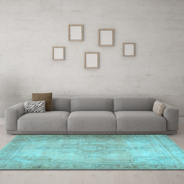 Machine Washable Persian Light Blue Traditional Rug in a Living Room, wshtr3246lblu
