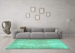 Machine Washable Persian Turquoise Traditional Area Rugs in a Living Room,, wshtr3246turq