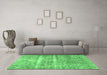 Machine Washable Persian Emerald Green Traditional Area Rugs in a Living Room,, wshtr3250emgrn