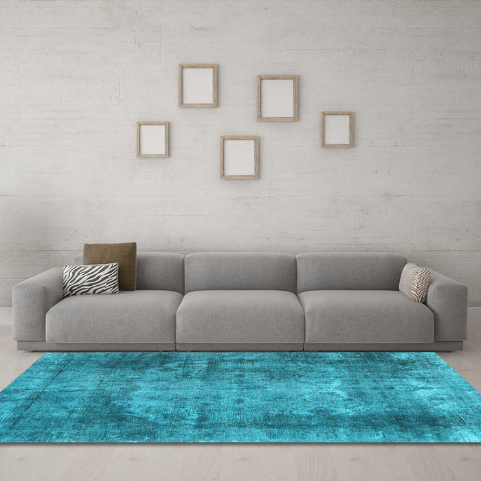 Machine Washable Persian Light Blue Traditional Rug in a Living Room, wshtr3251lblu