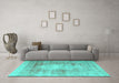 Machine Washable Persian Turquoise Traditional Area Rugs in a Living Room,, wshtr3254turq