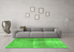 Machine Washable Persian Green Traditional Area Rugs in a Living Room,, wshtr3255grn