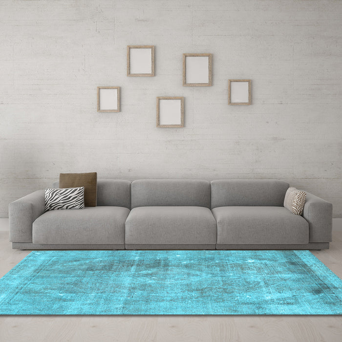 Machine Washable Persian Light Blue Traditional Rug in a Living Room, wshtr3259lblu