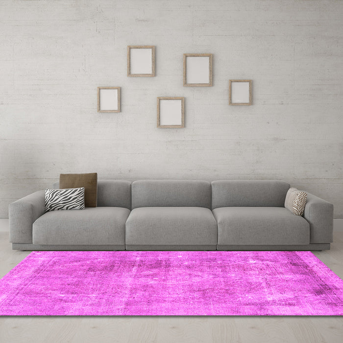 Machine Washable Persian Pink Traditional Rug in a Living Room, wshtr3259pnk