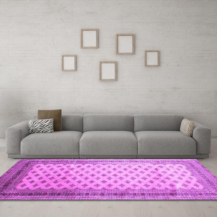 Machine Washable Persian Purple Traditional Area Rugs in a Living Room, wshtr325pur