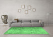 Machine Washable Persian Emerald Green Traditional Area Rugs in a Living Room,, wshtr3264emgrn