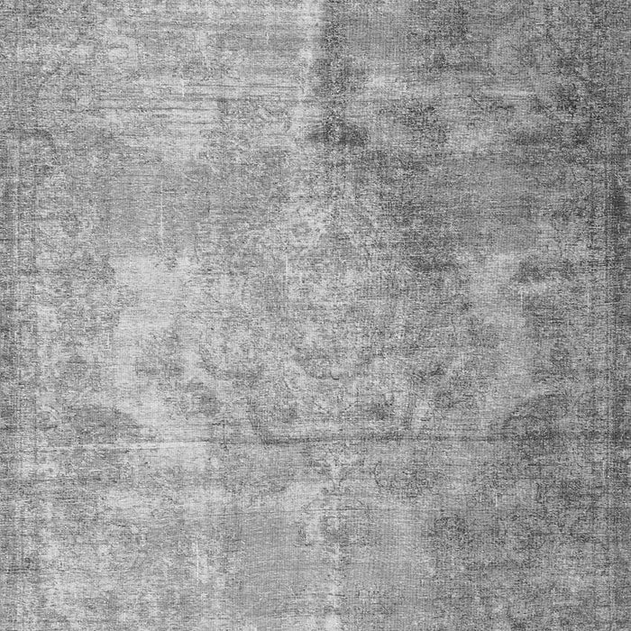 Serging Thickness of Machine Washable Persian Gray Traditional Rug, wshtr3264gry