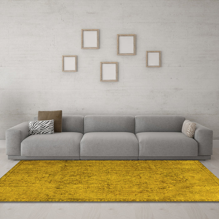Machine Washable Persian Yellow Traditional Rug in a Living Room, wshtr3268yw
