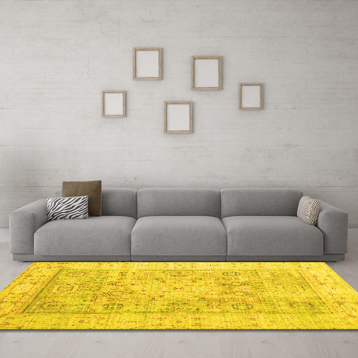 Machine Washable Oriental Yellow Traditional Rug in a Living Room, wshtr326yw