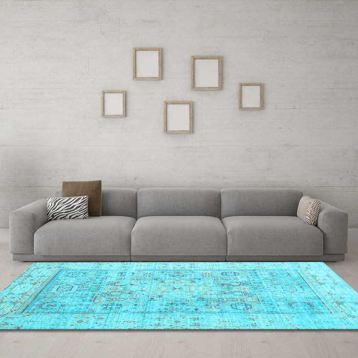 Machine Washable Oriental Light Blue Traditional Rug in a Living Room, wshtr326lblu