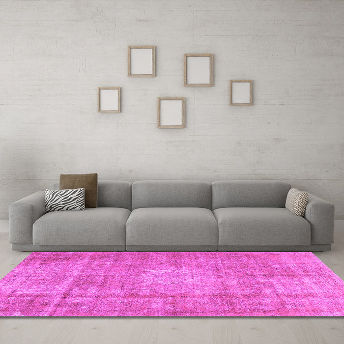 Machine Washable Persian Pink Traditional Rug in a Living Room, wshtr3270pnk