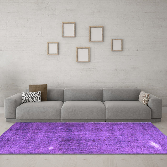 Machine Washable Persian Purple Traditional Area Rugs in a Living Room, wshtr3271pur