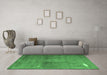 Machine Washable Persian Emerald Green Traditional Area Rugs in a Living Room,, wshtr3271emgrn