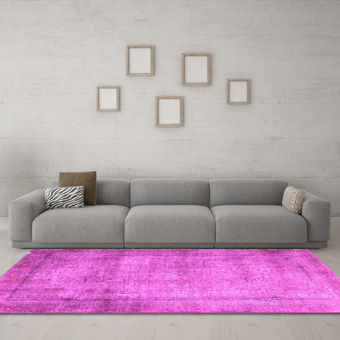 Machine Washable Persian Pink Traditional Rug in a Living Room, wshtr3272pnk