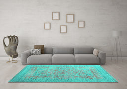 Machine Washable Persian Turquoise Traditional Area Rugs in a Living Room,, wshtr327turq