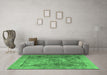 Machine Washable Persian Emerald Green Traditional Area Rugs in a Living Room,, wshtr3280emgrn