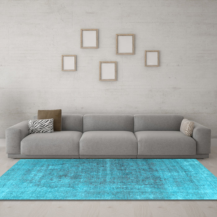 Machine Washable Persian Light Blue Traditional Rug in a Living Room, wshtr3284lblu