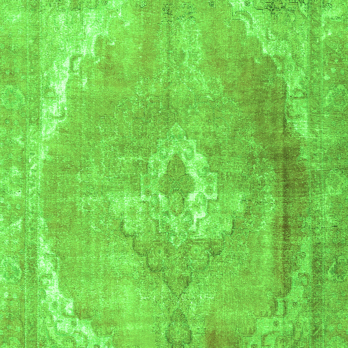 Serging Thickness of Machine Washable Persian Green Traditional Area Rugs, wshtr3288grn