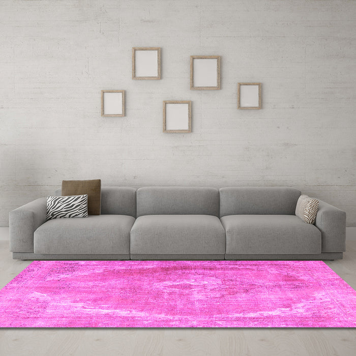 Machine Washable Persian Pink Traditional Rug in a Living Room, wshtr3288pnk