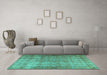 Machine Washable Persian Turquoise Traditional Area Rugs in a Living Room,, wshtr3289turq