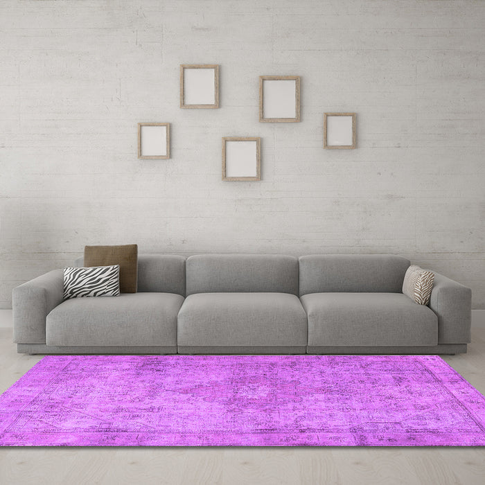 Machine Washable Persian Purple Traditional Area Rugs in a Living Room, wshtr3291pur