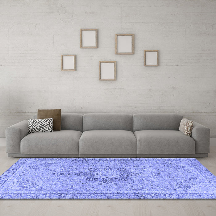 Machine Washable Persian Blue Traditional Rug in a Living Room, wshtr3292blu