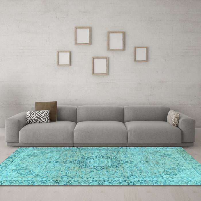 Machine Washable Persian Light Blue Traditional Rug in a Living Room, wshtr3292lblu