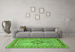 Machine Washable Persian Green Traditional Area Rugs in a Living Room,, wshtr3293grn