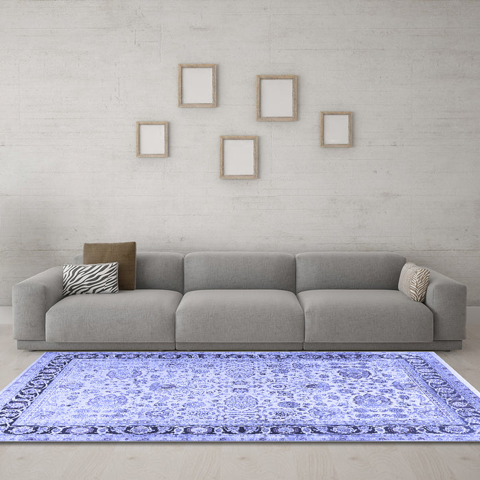 Machine Washable Persian Blue Traditional Rug in a Living Room, wshtr3297blu