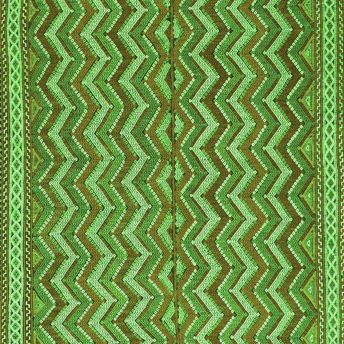 Serging Thickness of Machine Washable Southwestern Green Country Area Rugs, wshtr32grn