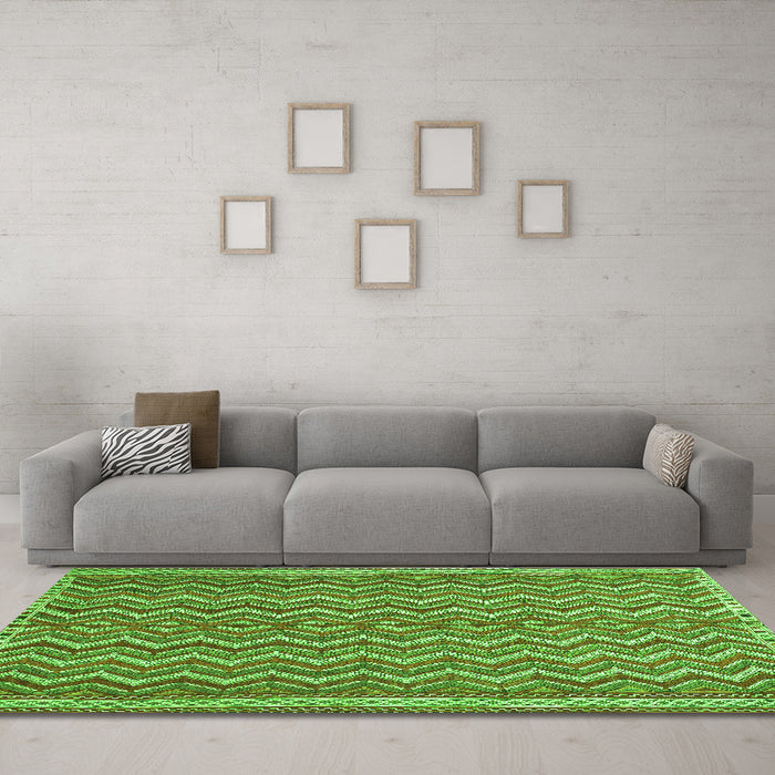 Machine Washable Southwestern Green Country Area Rugs in a Living Room,, wshtr32grn