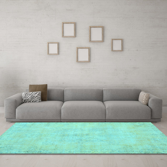 Machine Washable Persian Light Blue Traditional Rug in a Living Room, wshtr3300lblu