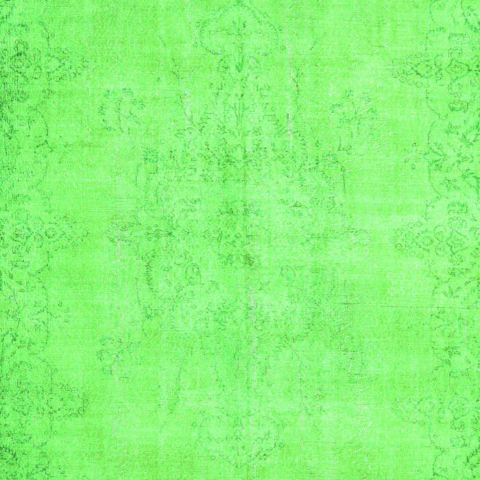 Serging Thickness of Machine Washable Persian Green Traditional Area Rugs, wshtr3300grn