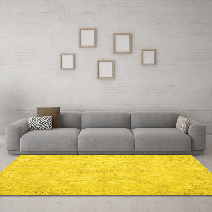 Machine Washable Persian Yellow Traditional Rug in a Living Room, wshtr3300yw