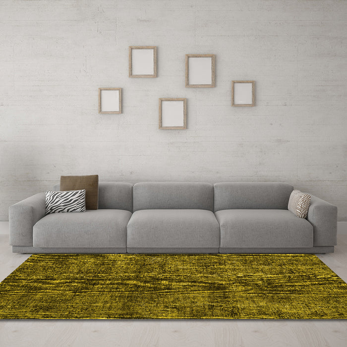 Machine Washable Persian Yellow Traditional Rug in a Living Room, wshtr3303yw