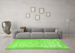 Machine Washable Persian Green Traditional Area Rugs in a Living Room,, wshtr3309grn