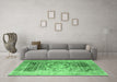 Machine Washable Persian Emerald Green Traditional Area Rugs in a Living Room,, wshtr330emgrn