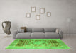 Machine Washable Persian Green Traditional Area Rugs in a Living Room,, wshtr330grn