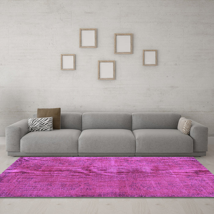 Machine Washable Persian Purple Traditional Area Rugs in a Living Room, wshtr3310pur