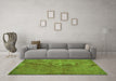 Machine Washable Persian Green Traditional Area Rugs in a Living Room,, wshtr3310grn