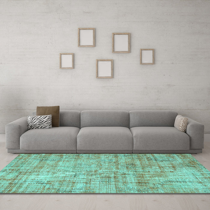 Machine Washable Persian Turquoise Traditional Area Rugs in a Living Room,, wshtr3313turq