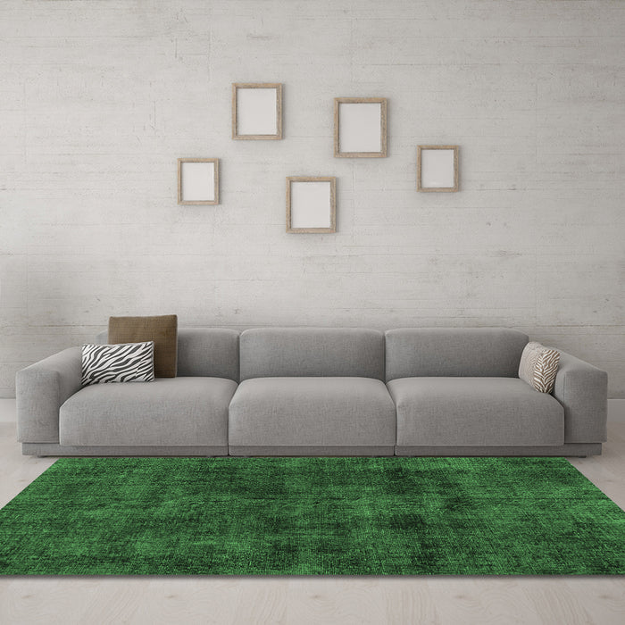Machine Washable Persian Emerald Green Bohemian Area Rugs in a Living Room,, wshtr3315emgrn