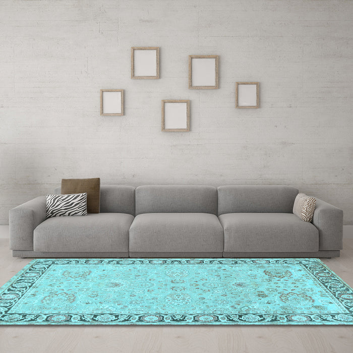 Machine Washable Persian Light Blue Traditional Rug in a Living Room, wshtr3316lblu